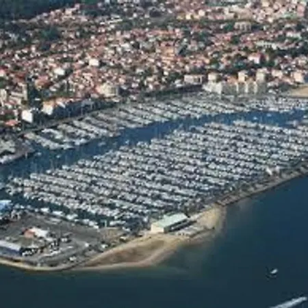 Arcachon, 3 Pièces, 6 Personnes - Fr-1-374-90 * Arcachon
